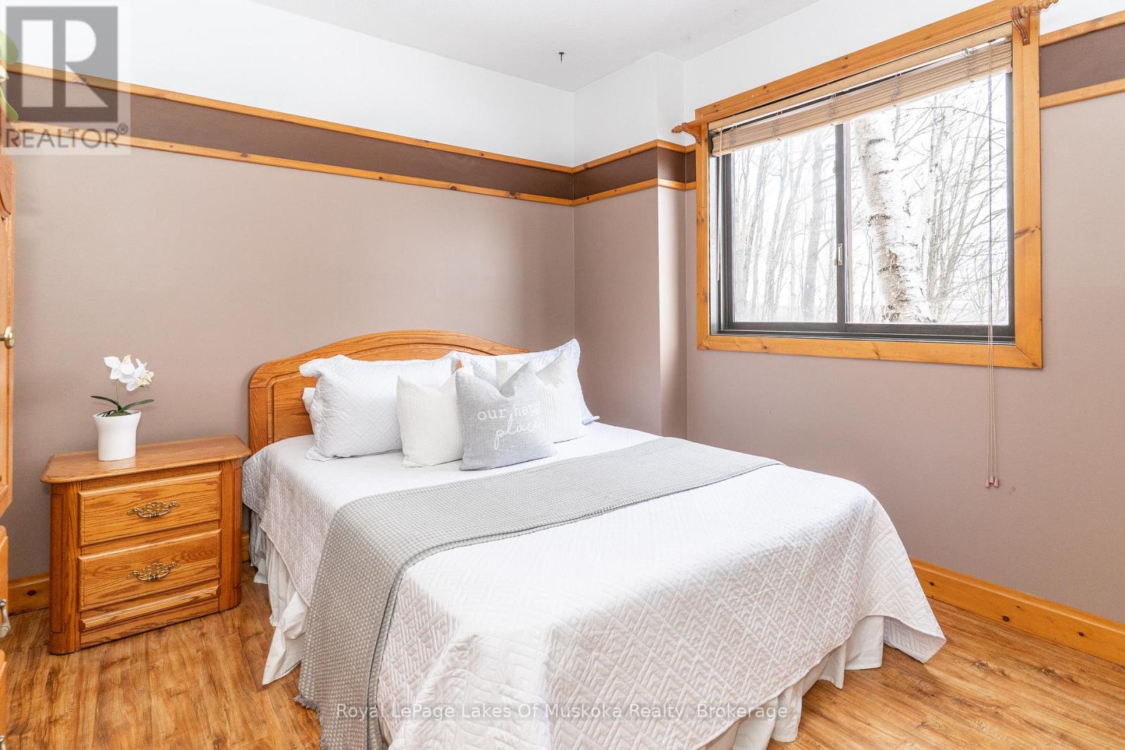 35 Westvale Drive, Bracebridge, Ontario  P1L 1B5 - Photo 25 - X12925330