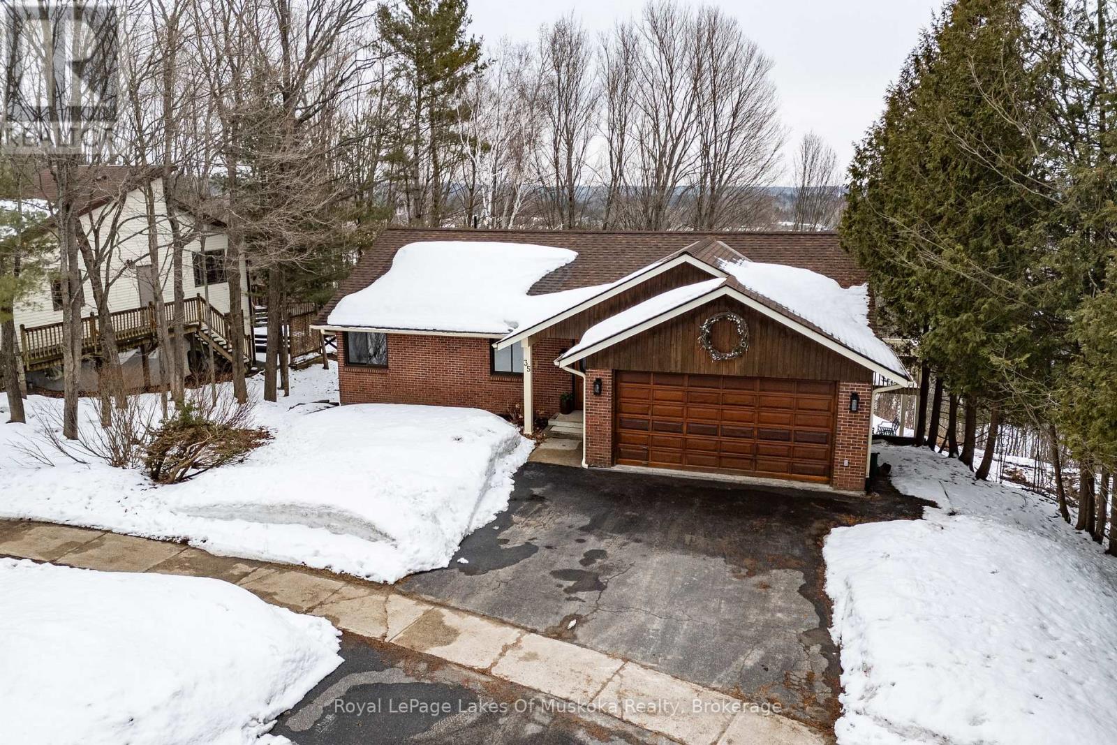 35 Westvale Drive, Bracebridge, Ontario  P1L 1B5 - Photo 40 - X12925330