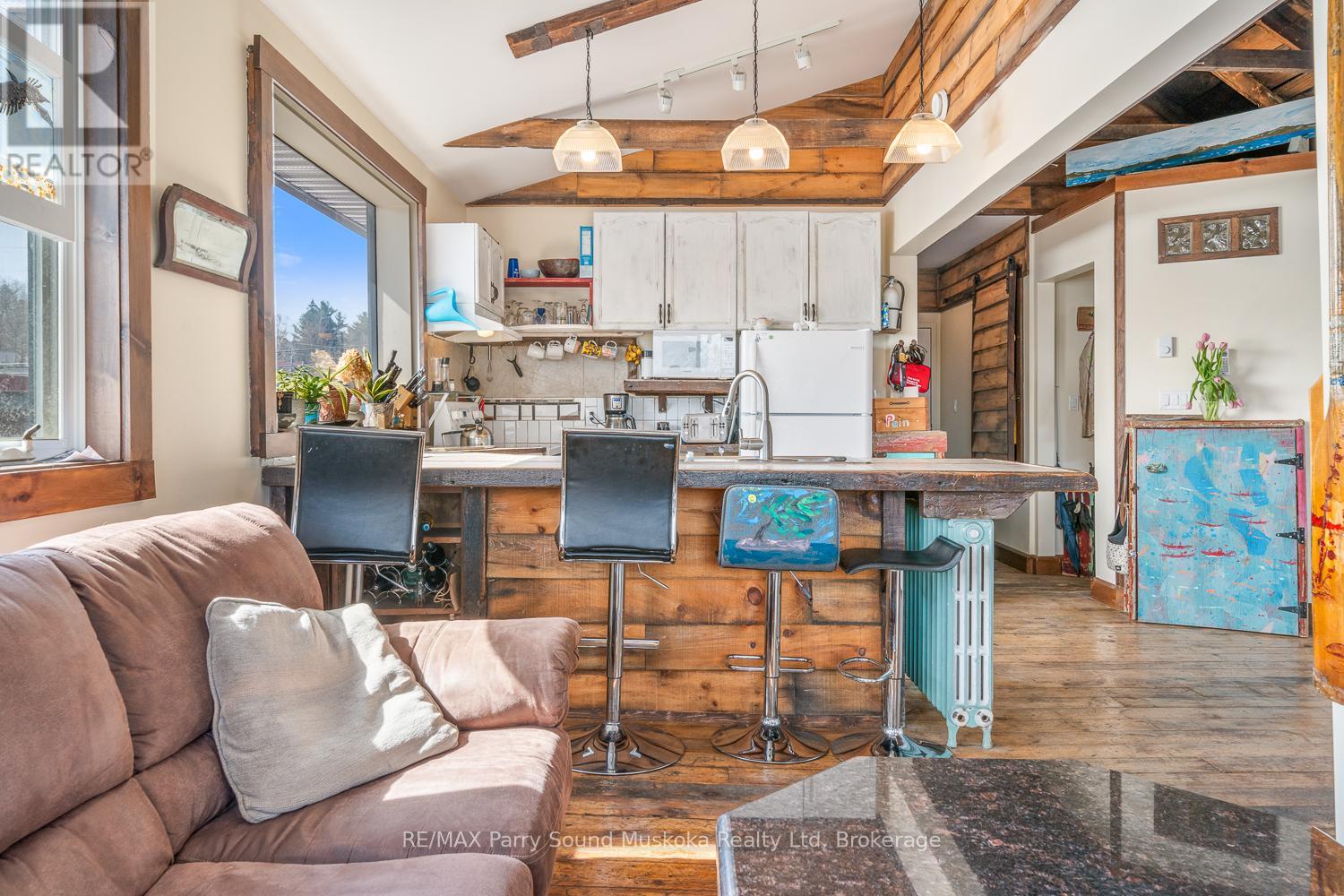 47 Gibson Street, Parry Sound, Ontario  P2A 1X1 - Photo 27 - X12925560