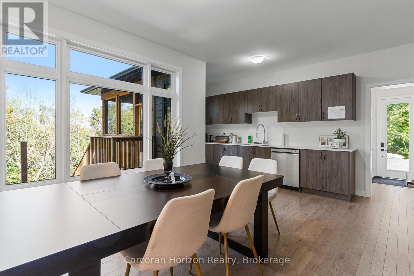 1008 Napier Court, Lake Of Bays, Ontario  P1H 0K1 - Photo 13 - X12926030