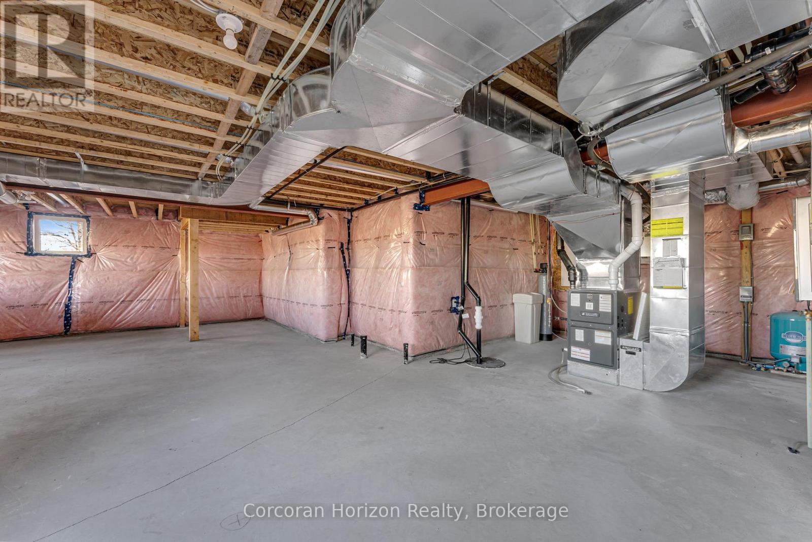 1008 Napier Court, Lake Of Bays, Ontario  P1H 0K1 - Photo 44 - X12926030