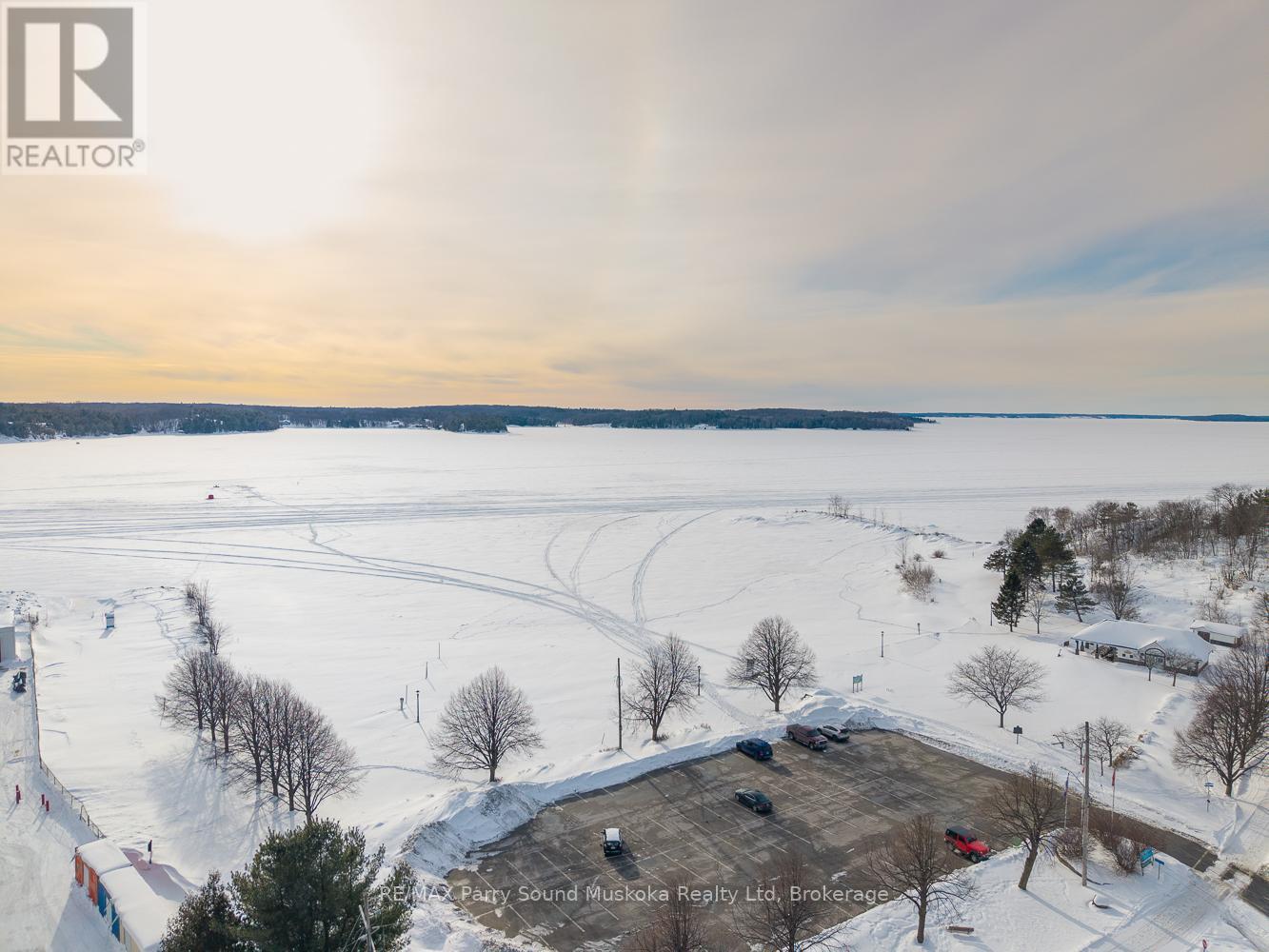 105 - 1 Georgian Bay Avenue, Parry Sound, Ontario  P2A 3B1 - Photo 28 - X12926726