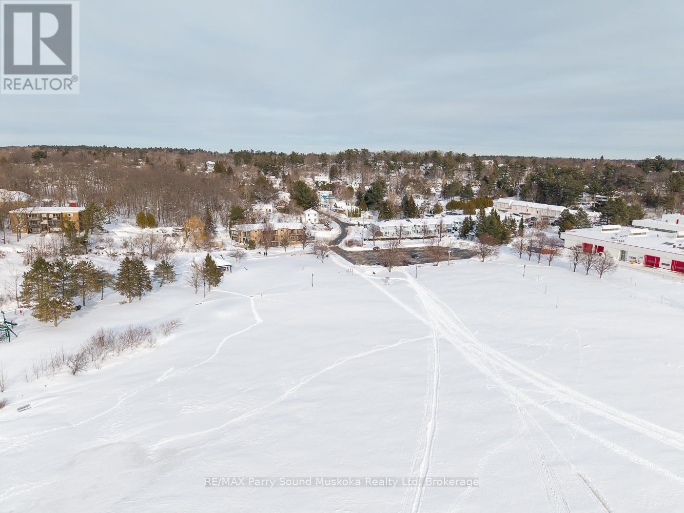 105 - 1 Georgian Bay Avenue, Parry Sound, Ontario  P2A 3B1 - Photo 30 - X12926726