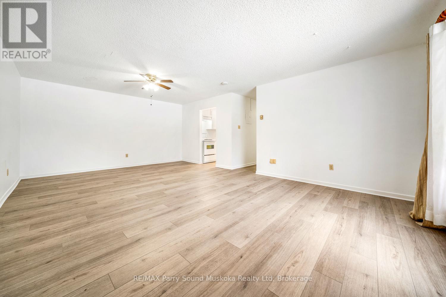 105 - 1 Georgian Bay Avenue, Parry Sound, Ontario  P2A 3B1 - Photo 8 - X12926726