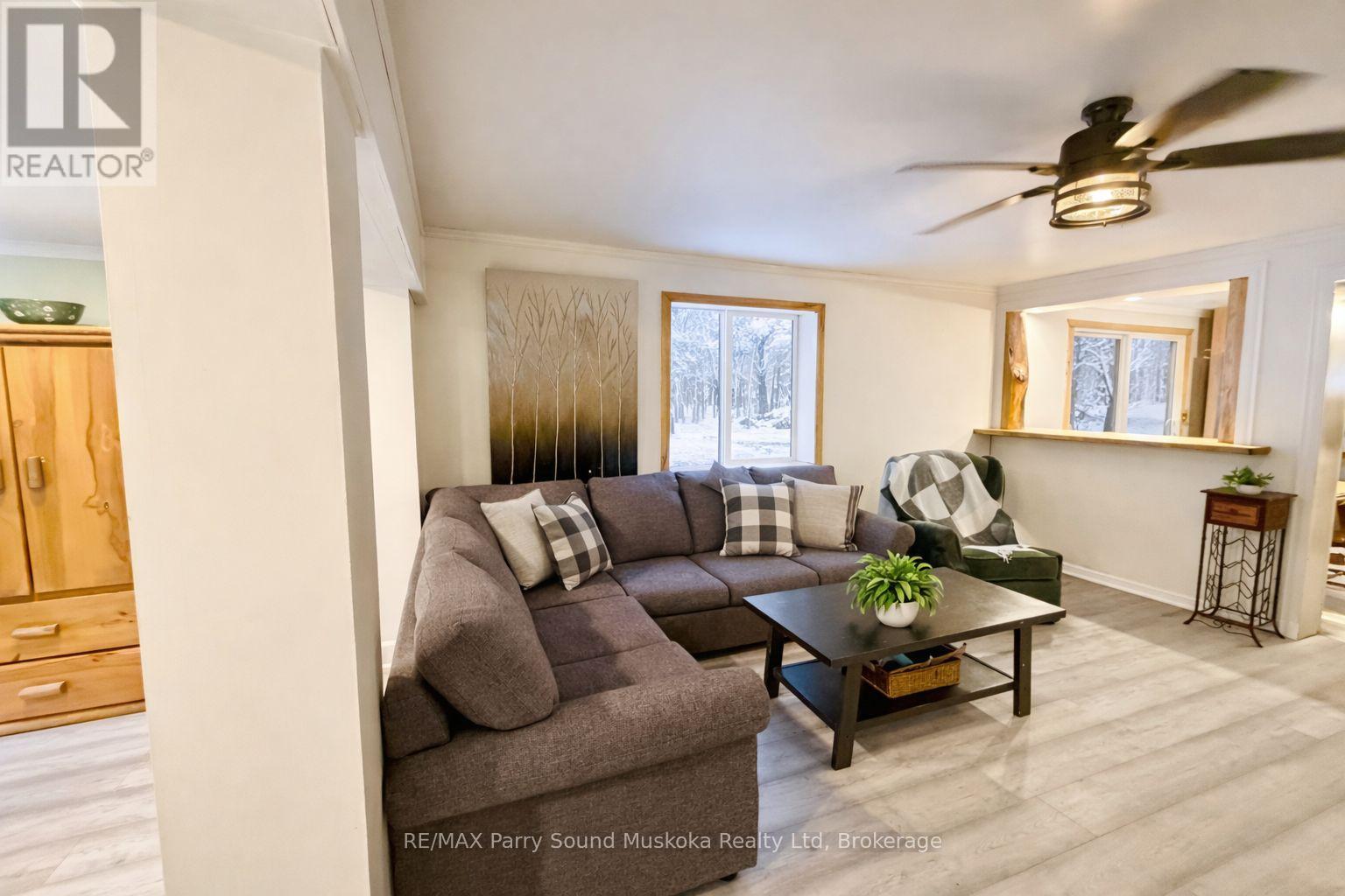 288 Rankin Lake Road, Seguin, Ontario  P2A 2W8 - Photo 6 - X12927154