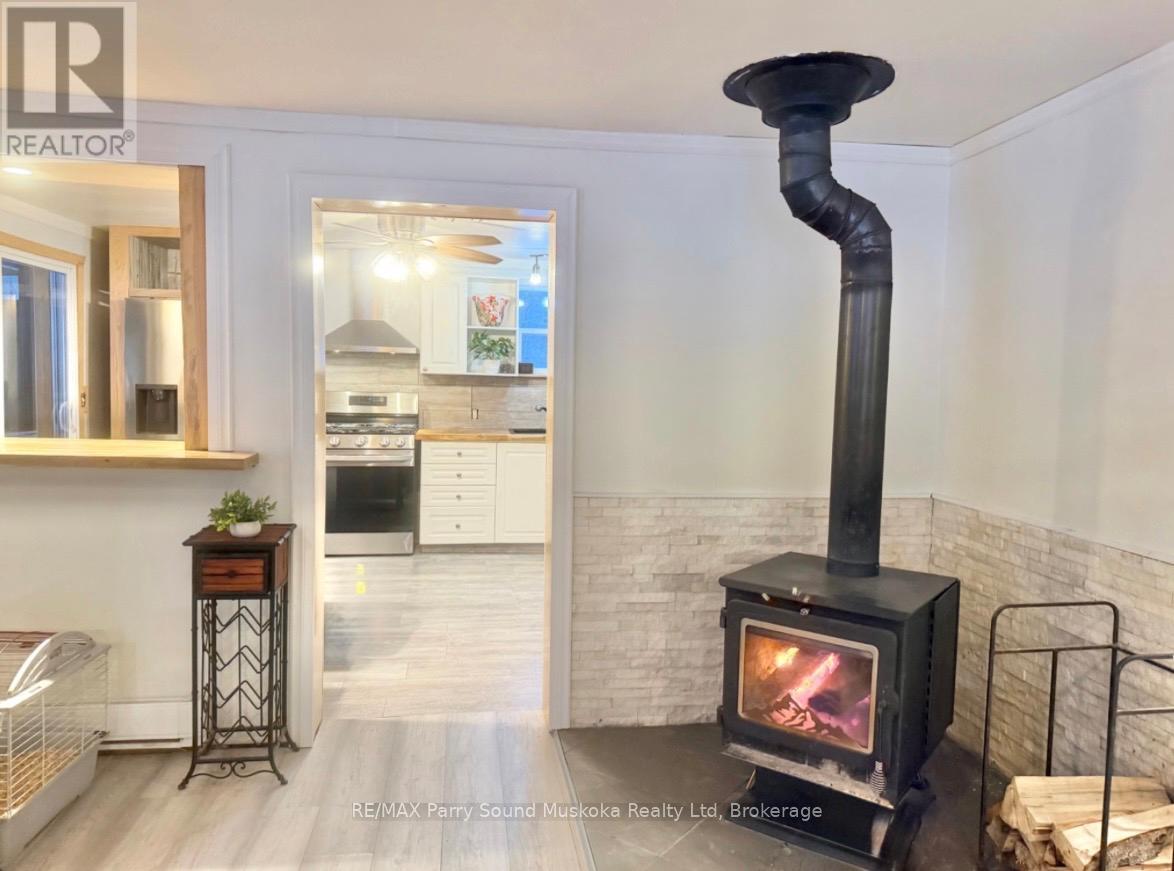 288 Rankin Lake Road, Seguin, Ontario  P2A 2W8 - Photo 8 - X12927154