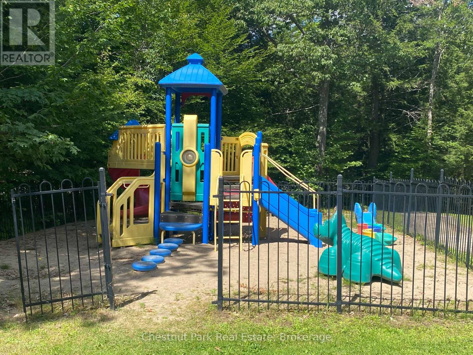 201 Glen Abbey Way S, Seguin, Ontario  P2A 2W8 - Photo 13 - X12928606