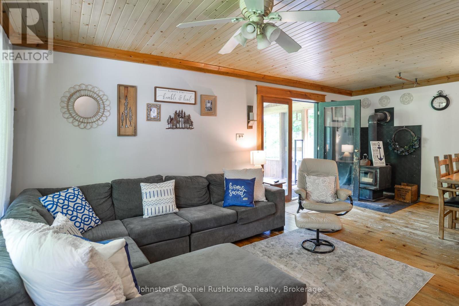 1658 Housey's Rapids Road, Gravenhurst, Ontario  P1P 1R3 - Photo 12 - X12929598