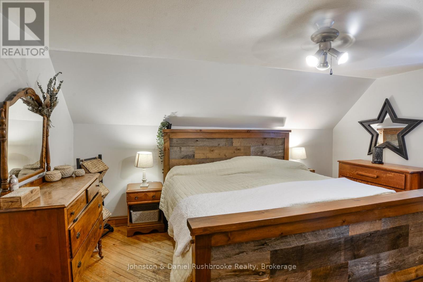 1658 Housey's Rapids Road, Gravenhurst, Ontario  P1P 1R3 - Photo 14 - X12929598