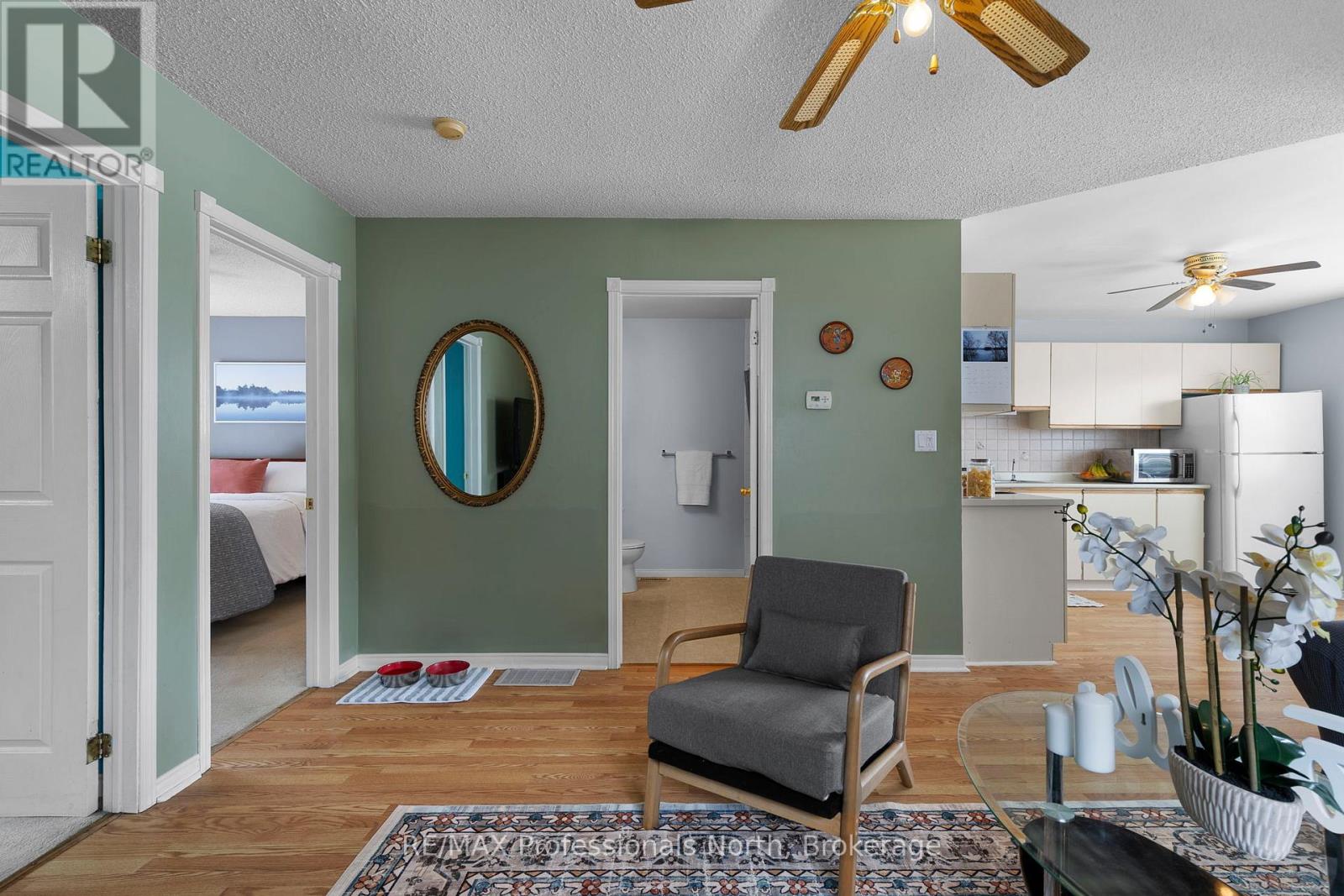 30 Sabrina Park Drive, Huntsville, Ontario  P1H 1L8 - Photo 11 - X12929830
