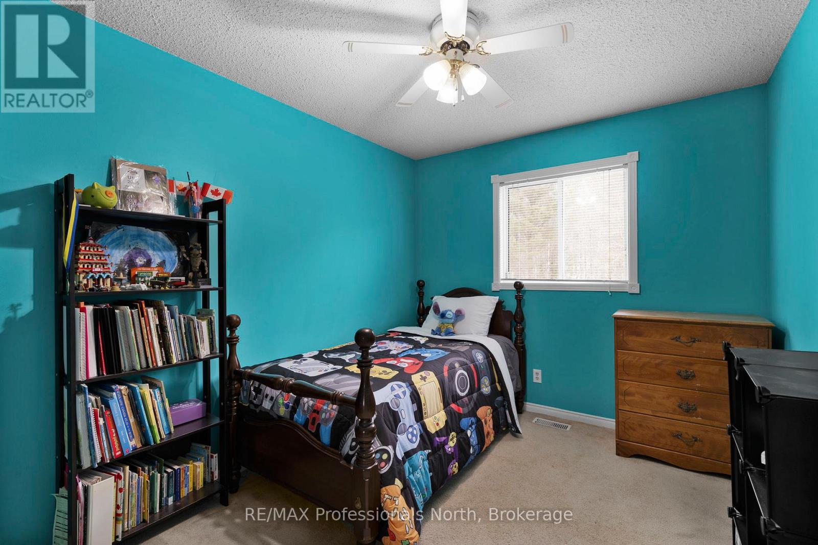 30 Sabrina Park Drive, Huntsville, Ontario  P1H 1L8 - Photo 16 - X12929830