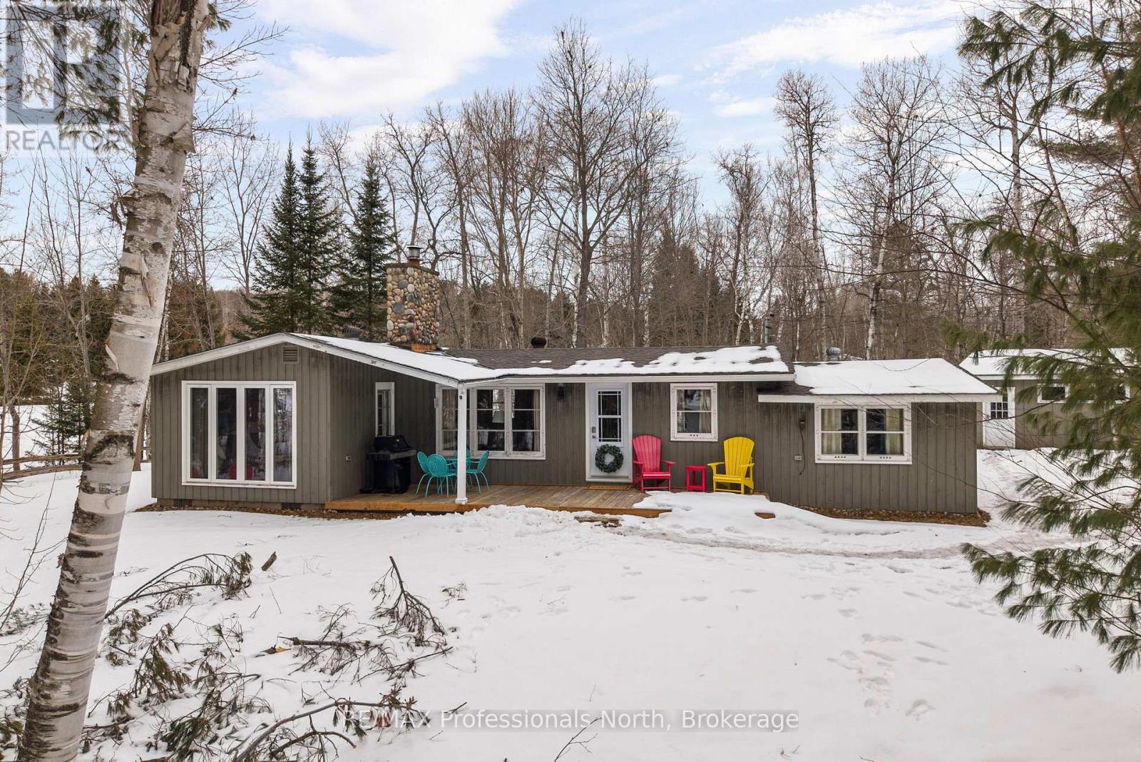 2220 60 Highway, Lake Of Bays, Ontario  P1H 2J6 - Photo 1 - X12929968