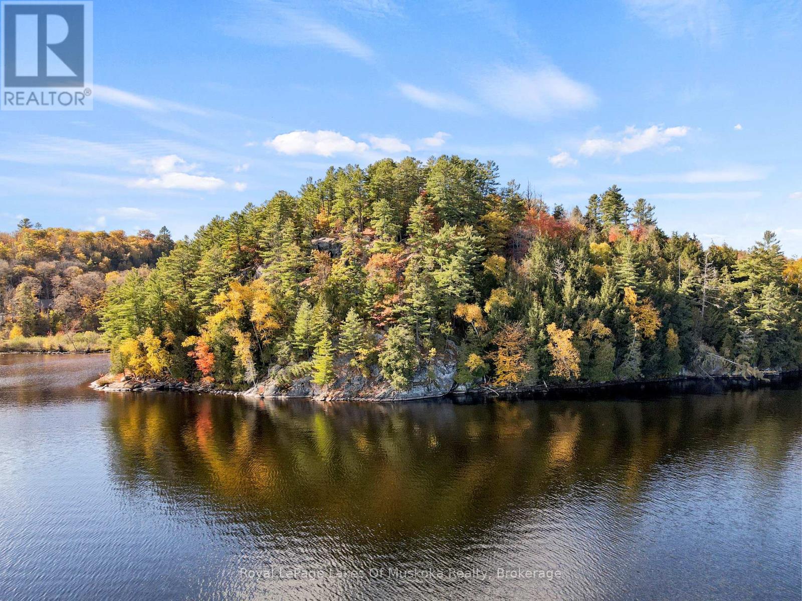 29 Thorburn Lane, Huntsville, Ontario  P1H 0C3 - Photo 2 - X12930172