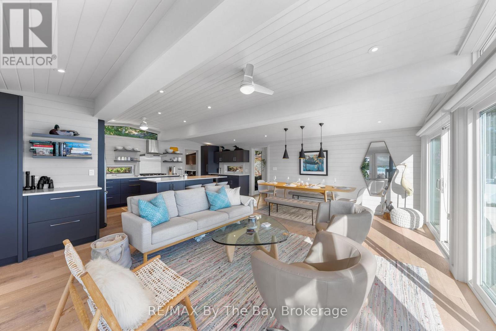 18152 Georgian Bay Shore, Georgian Bay, Ontario  P0E 1E0 - Photo 11 - X12930586