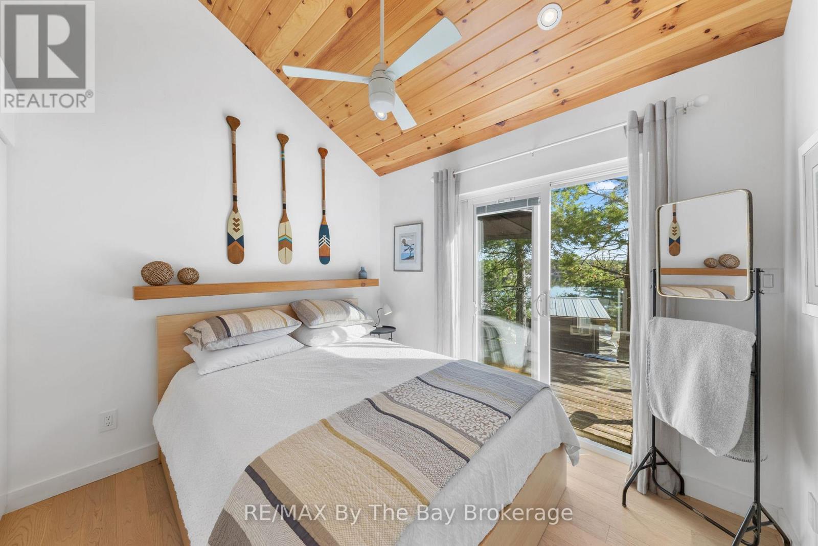 18152 Georgian Bay Shore, Georgian Bay, Ontario  P0E 1E0 - Photo 29 - X12930586