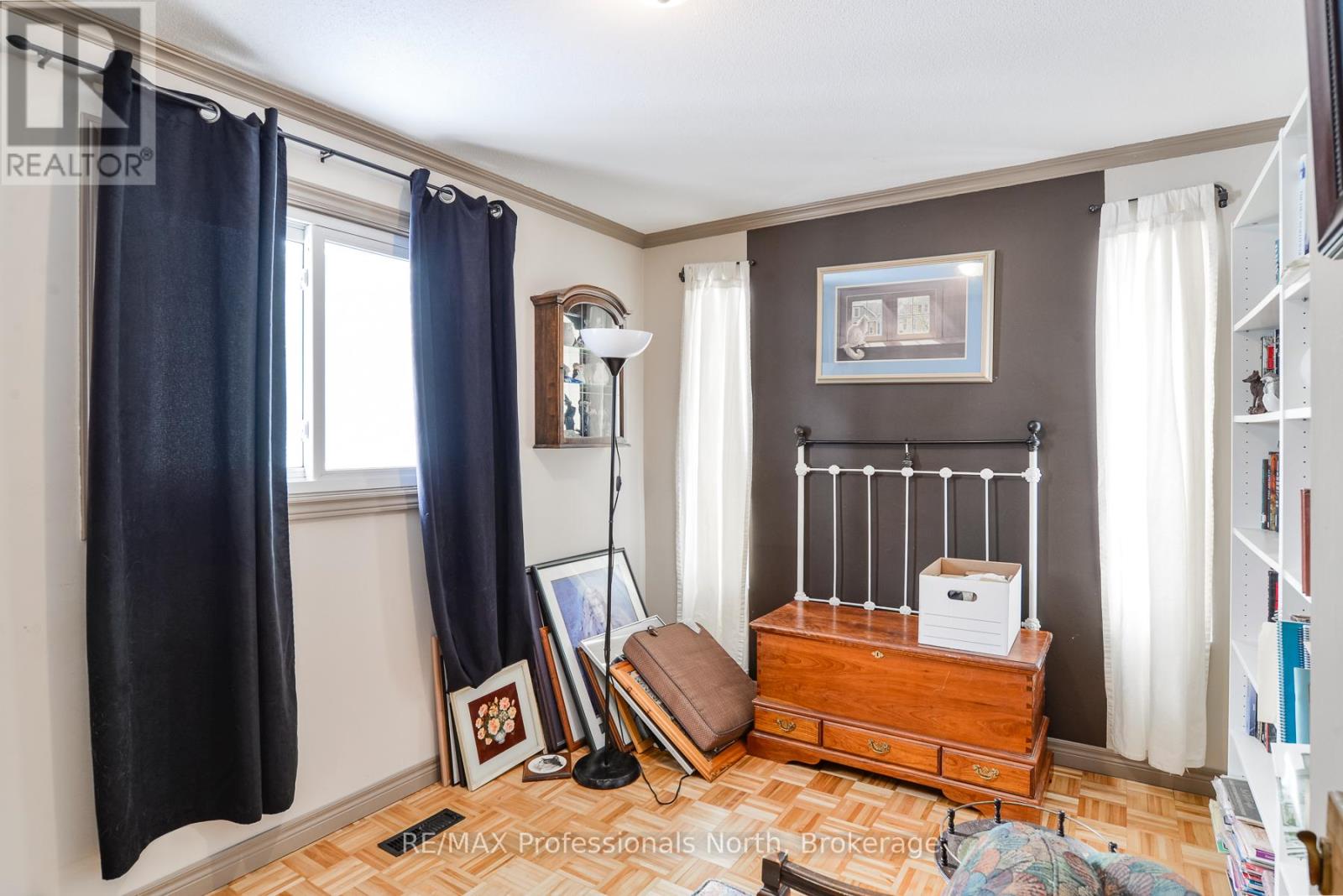 76 Westvale Drive, Bracebridge, Ontario  P1L 1B3 - Photo 11 - X12930628