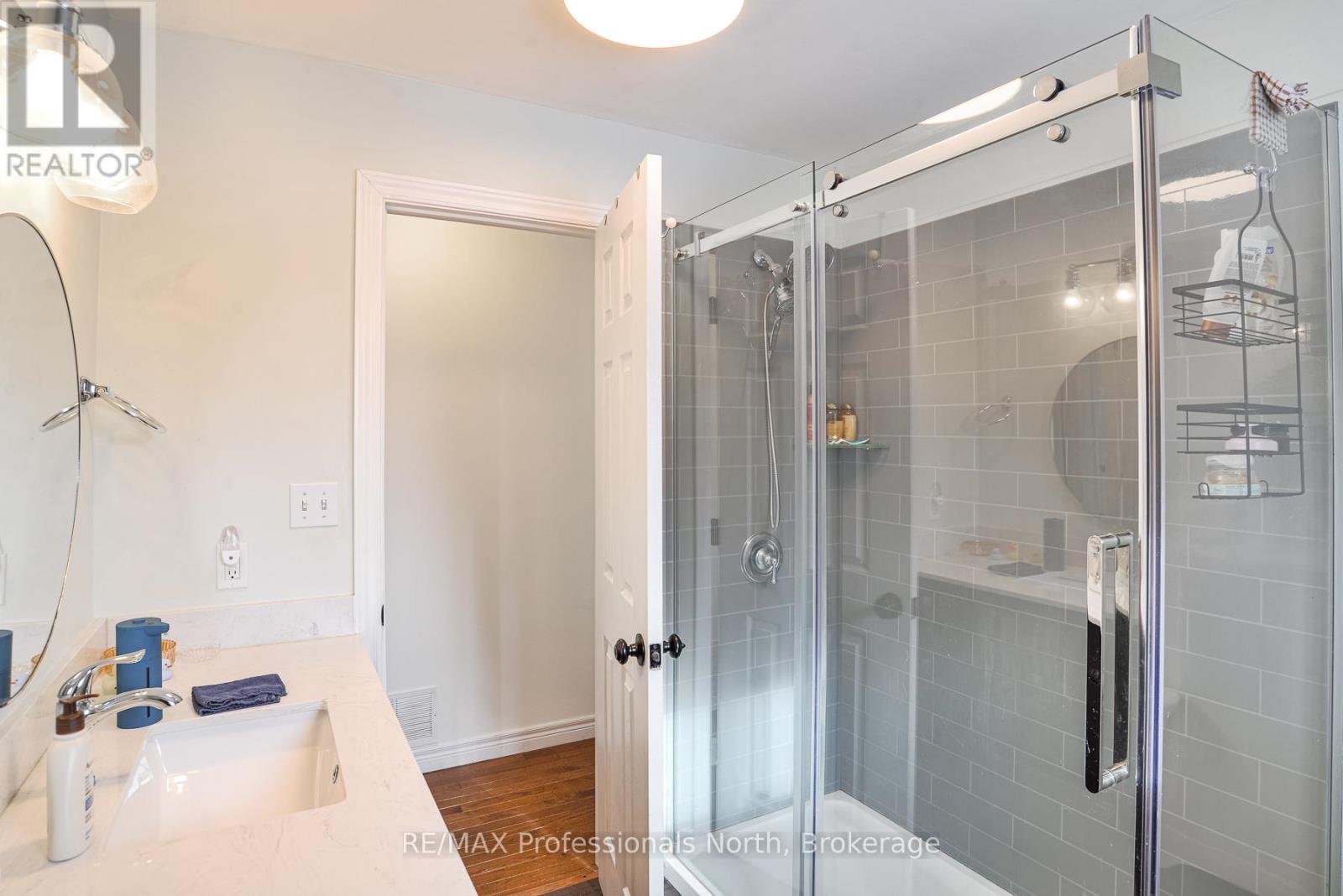 76 Westvale Drive, Bracebridge, Ontario  P1L 1B3 - Photo 14 - X12930628