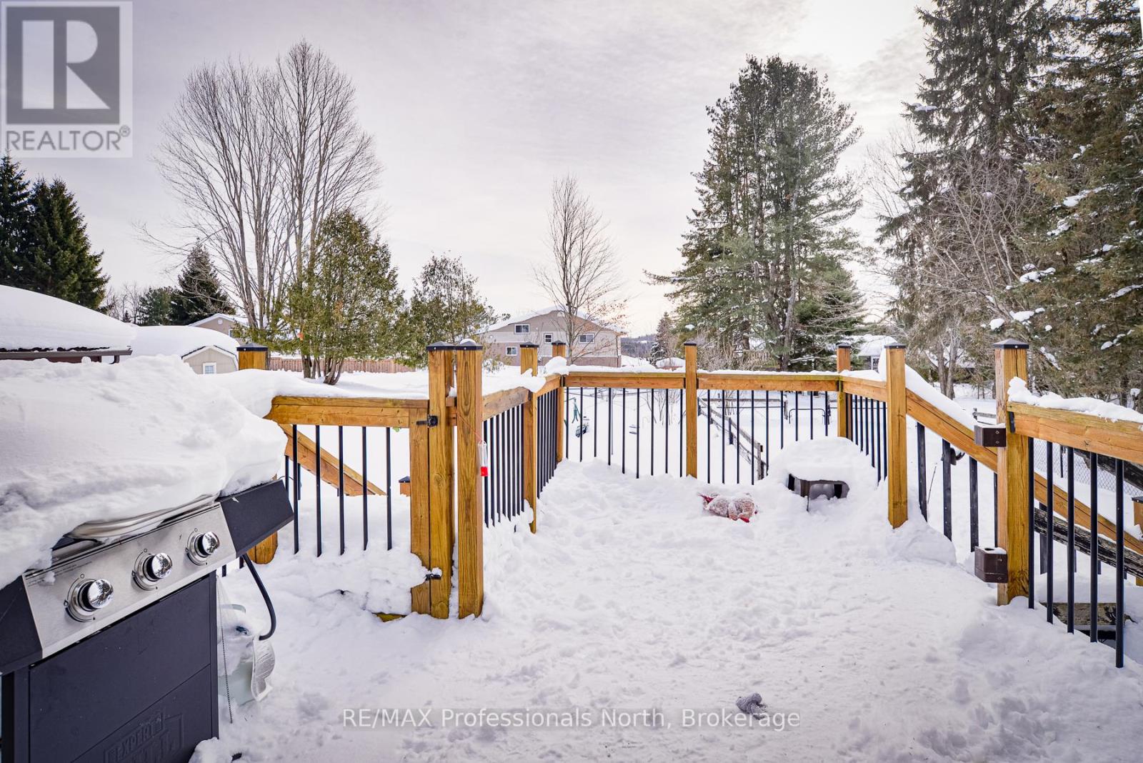 76 Westvale Drive, Bracebridge, Ontario  P1L 1B3 - Photo 21 - X12930628