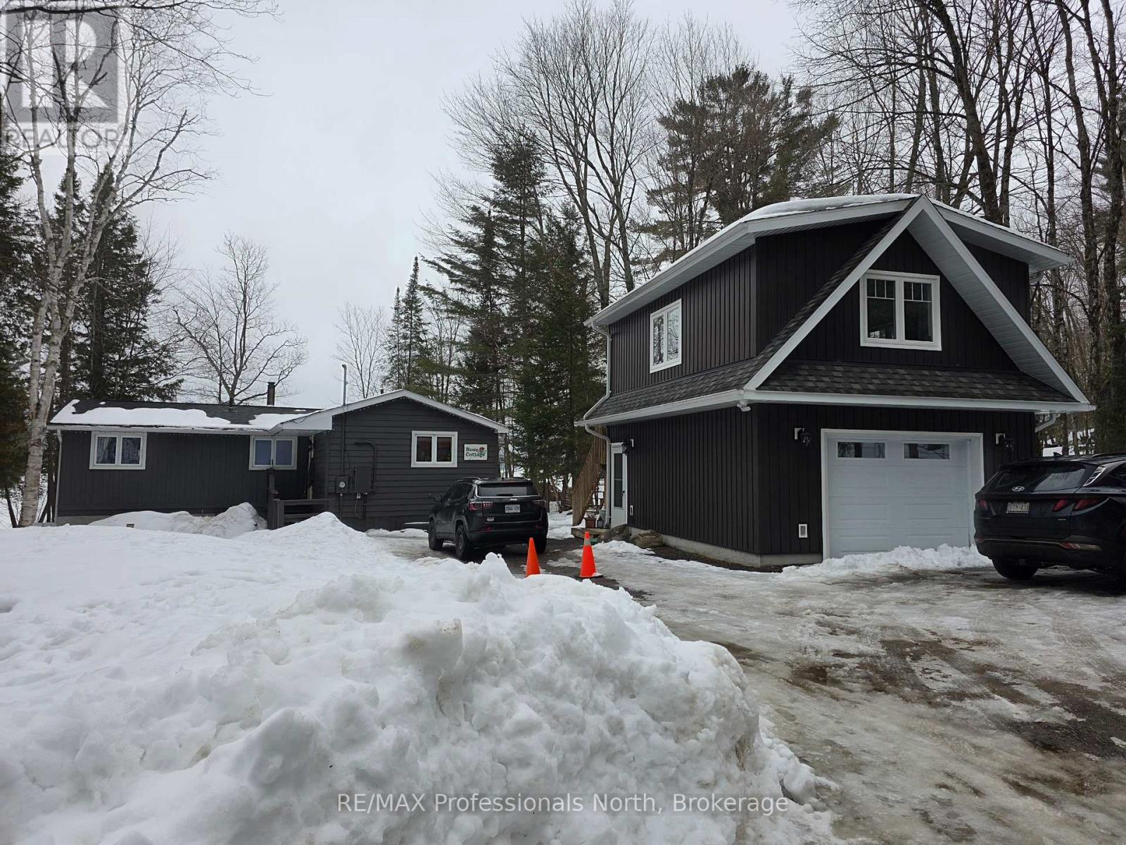 185 Ena Drive, Huntsville, Ontario  P1H 2J4 - Photo 1 - X12931476