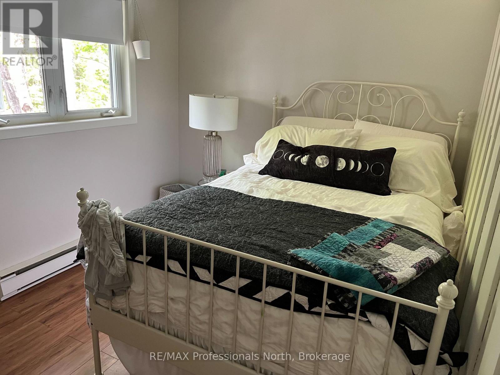 185 Ena Drive, Huntsville, Ontario  P1H 2J4 - Photo 14 - X12931476