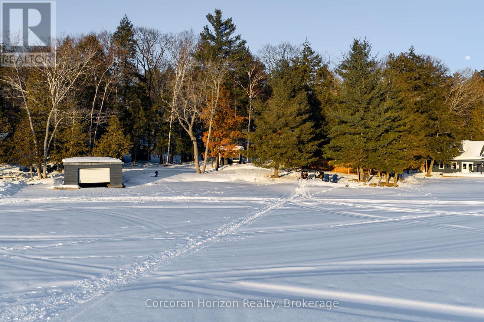 1054 Fair-Lee Park Road, Muskoka Lakes, Ontario  P0B 1G0 - Photo 12 - X12932626