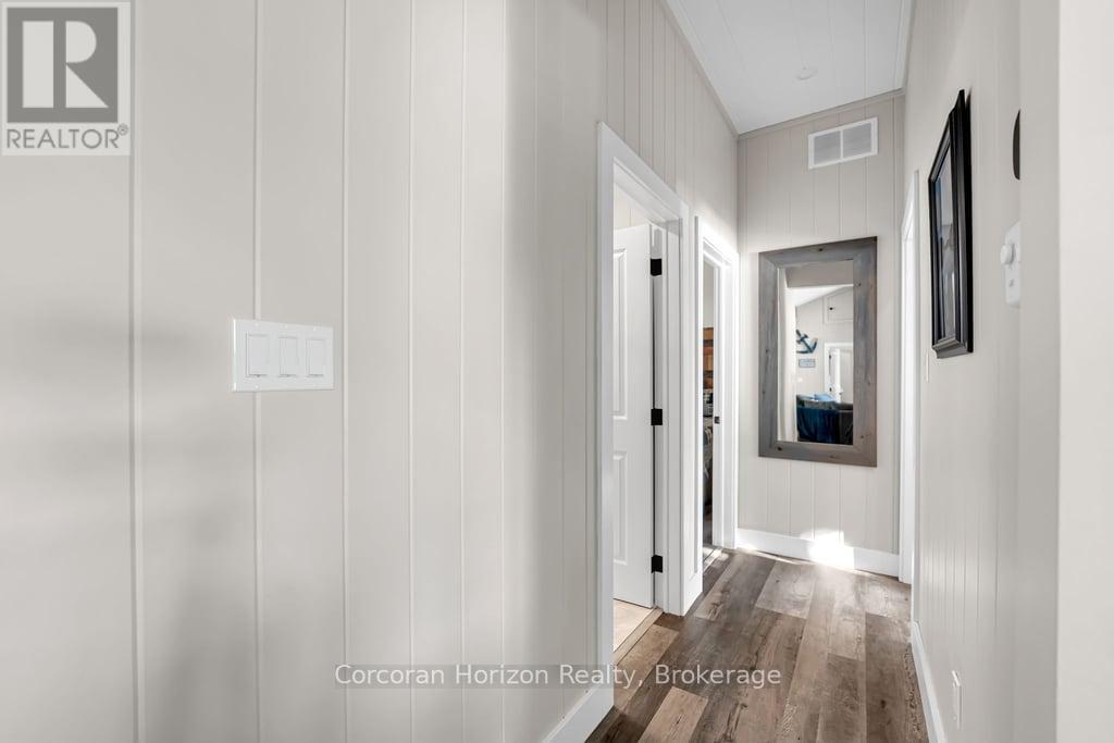 1050 Fair-Lee Park Road, Muskoka Lakes, Ontario  P0B 1G0 - Photo 19 - X12932640