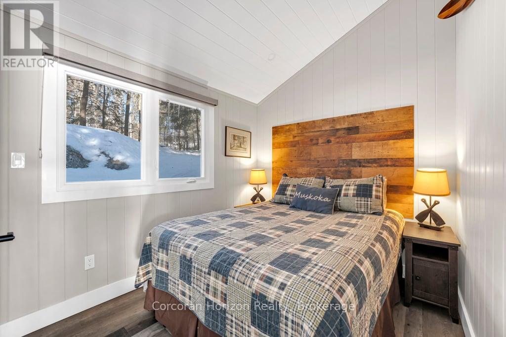 1050 Fair-Lee Park Road, Muskoka Lakes, Ontario  P0B 1G0 - Photo 27 - X12932640