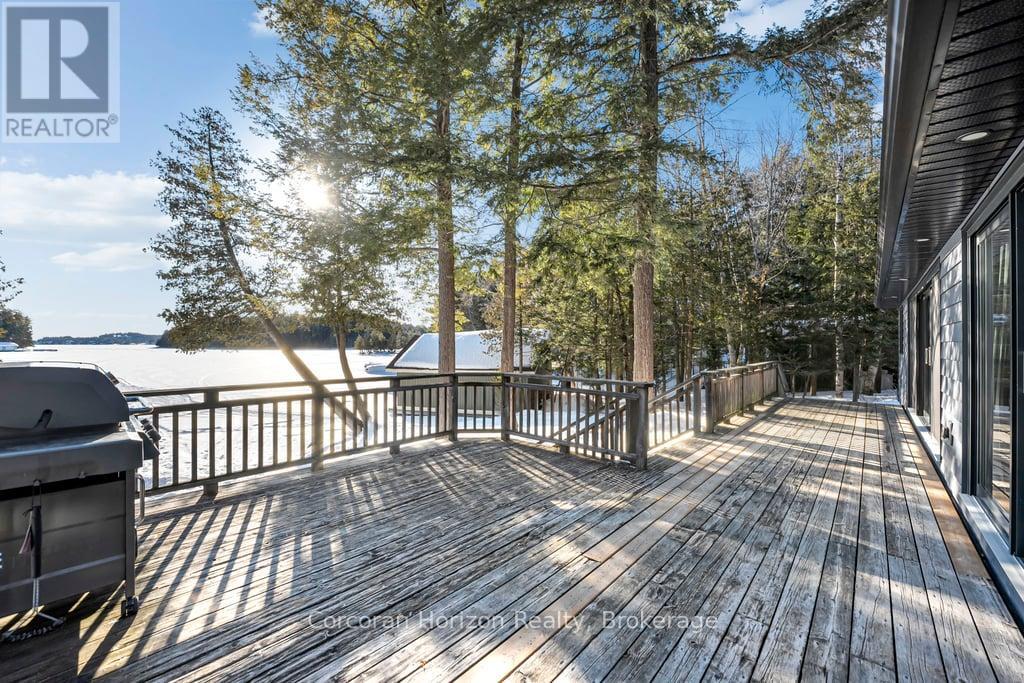 1050 Fair-Lee Park Road, Muskoka Lakes, Ontario  P0B 1G0 - Photo 32 - X12932640