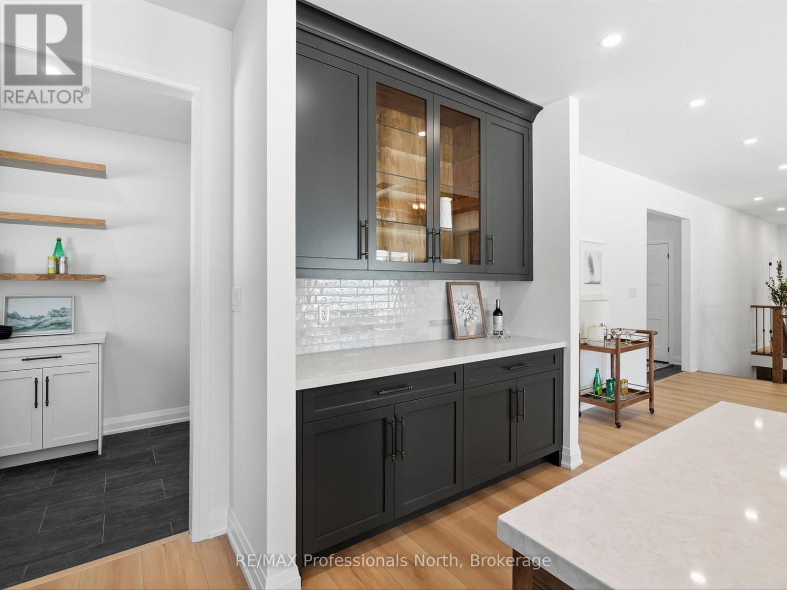 11 Clarkes Lane, Huntsville, Ontario  P0B 1M0 - Photo 14 - X12933168