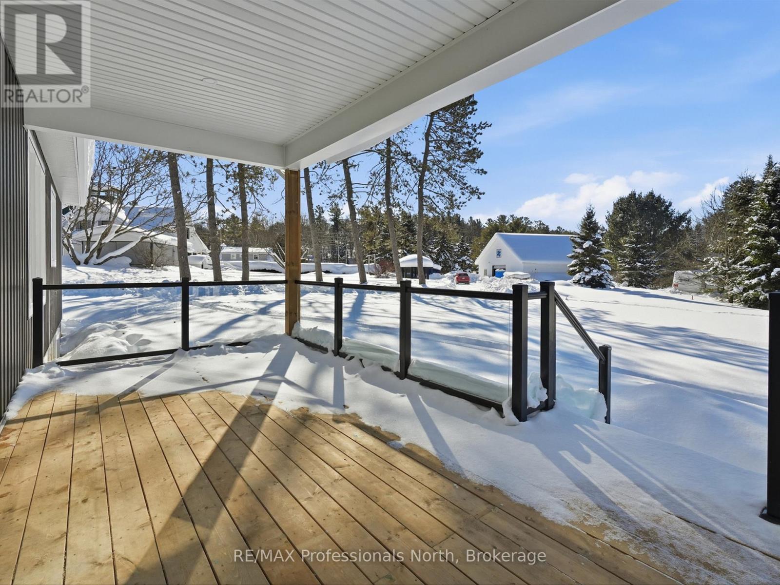 11 Clarkes Lane, Huntsville, Ontario  P0B 1M0 - Photo 44 - X12933168