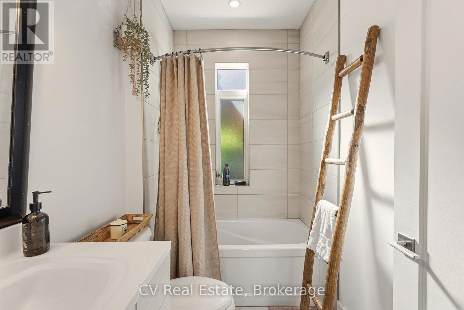 1194 Muskoka Rd 38 Road, Muskoka Lakes, Ontario  P0C 1A0 - Photo 44 - X12933224