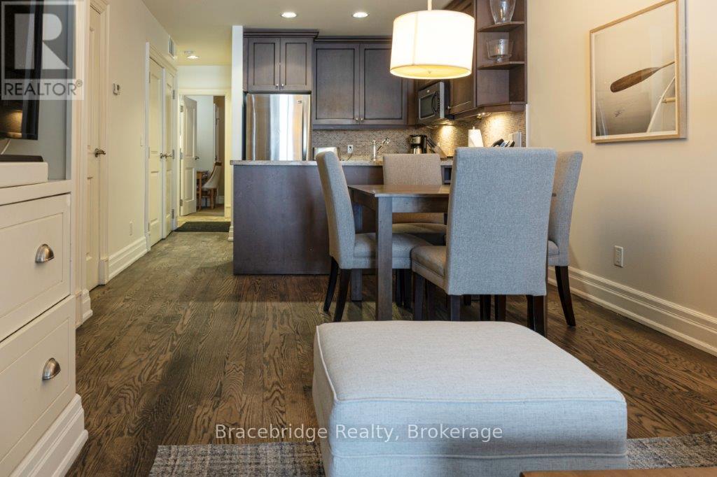 A103-D1 - 1869 Muskoka Rd 118 Highway W, Muskoka Lakes, Ontario  P1L 1W8 - Photo 10 - X12933372