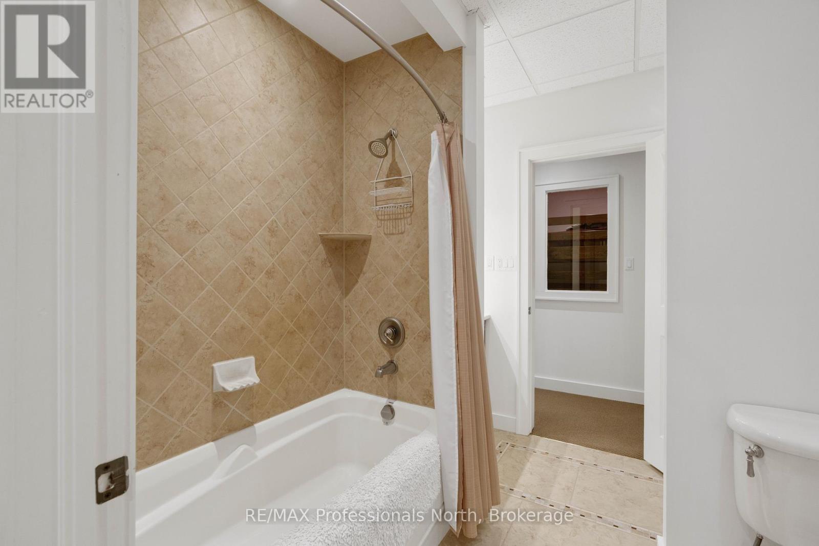 1656 Muskoka Beach Road, Bracebridge, Ontario  P1P 1R1 - Photo 43 - X12935650