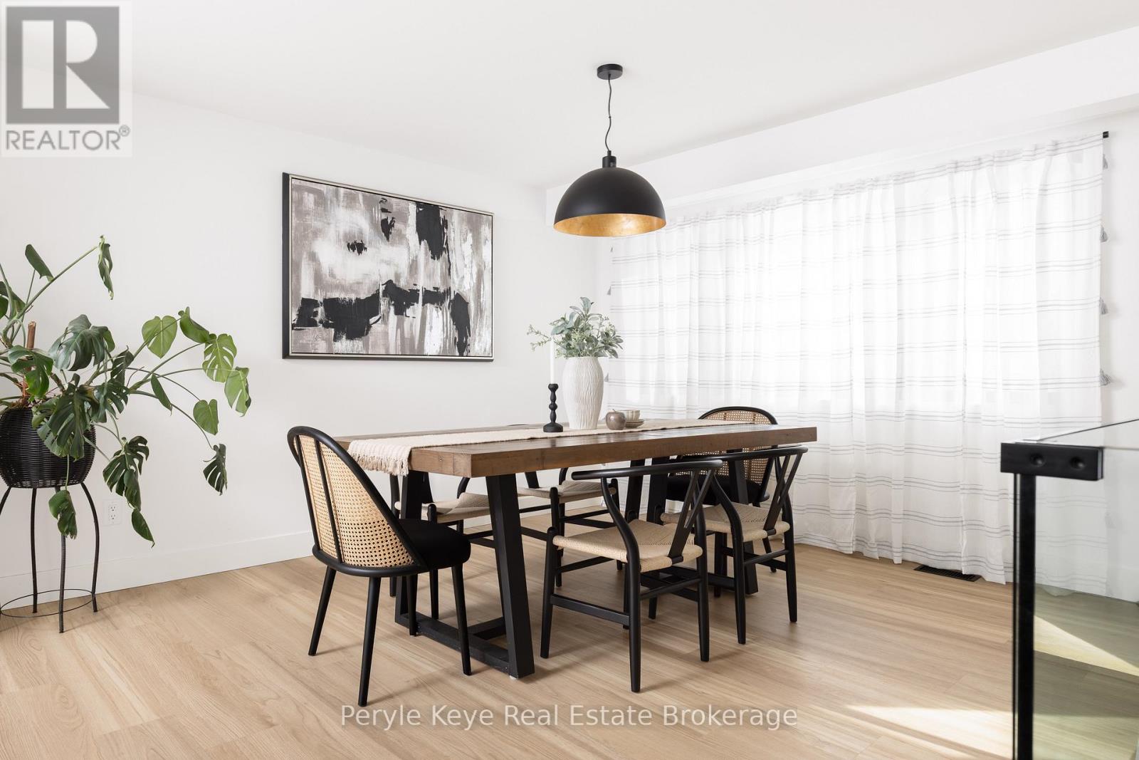 1290 Cedar Lane, Bracebridge, Ontario  P1L 1W9 - Photo 10 - X12938050