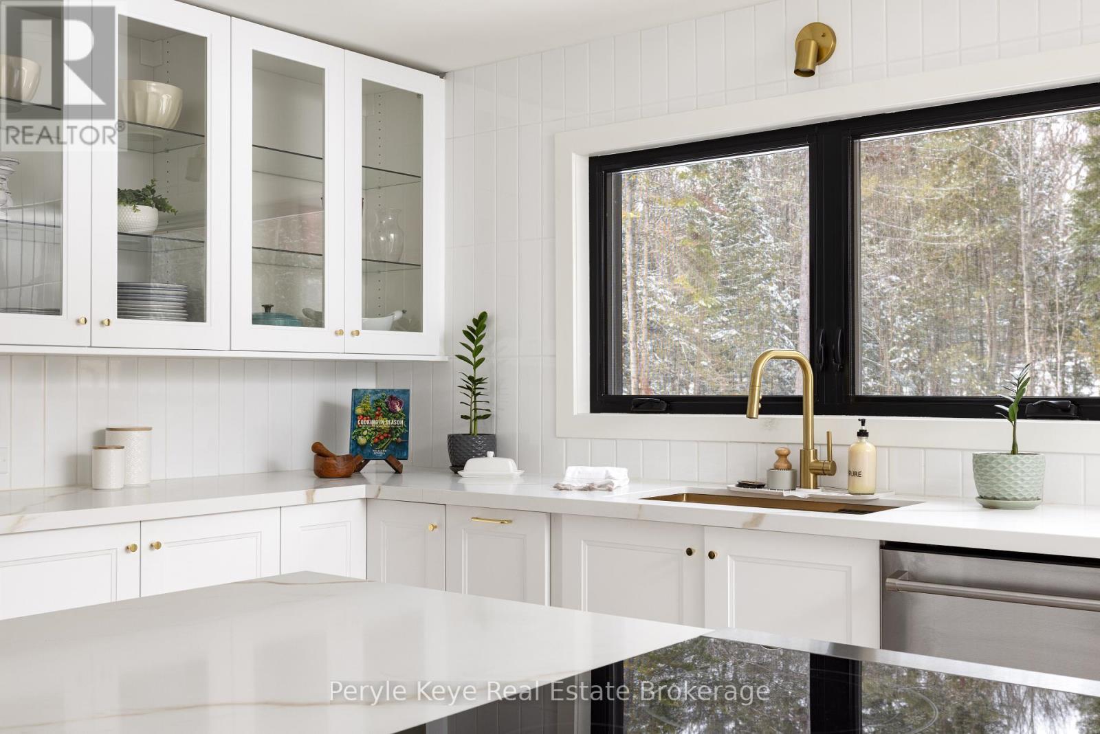 1290 Cedar Lane, Bracebridge, Ontario  P1L 1W9 - Photo 17 - X12938050