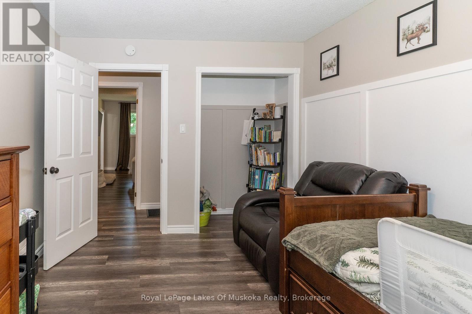 220 Alexander Street, Gravenhurst, Ontario  P1P 1A6 - Photo 24 - X12941010