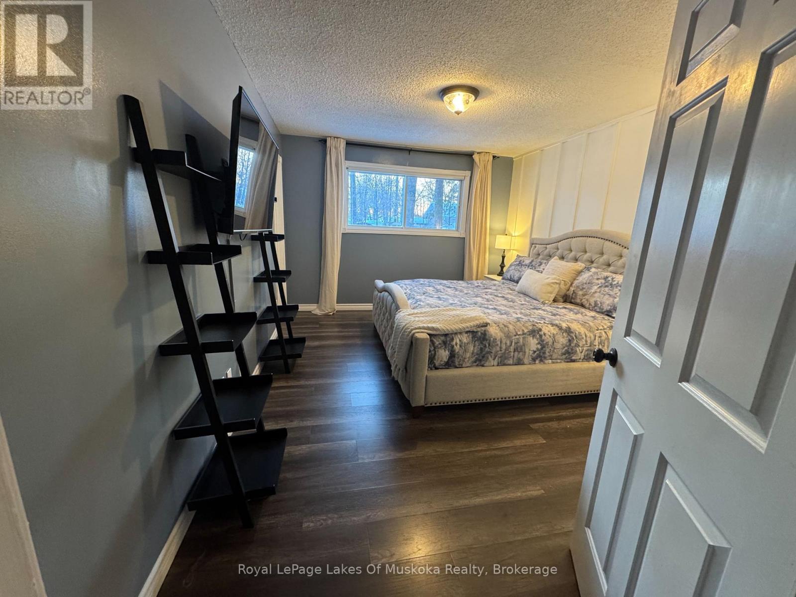 220 Alexander Street, Gravenhurst, Ontario  P1P 1A6 - Photo 26 - X12941010