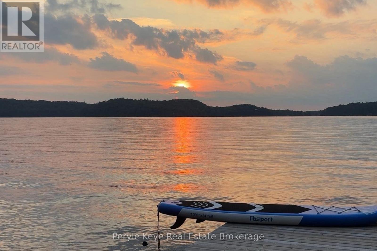 200 Edgemere Road, Huntsville, Ontario  P0B 1L0 - Photo 2 - X12942512