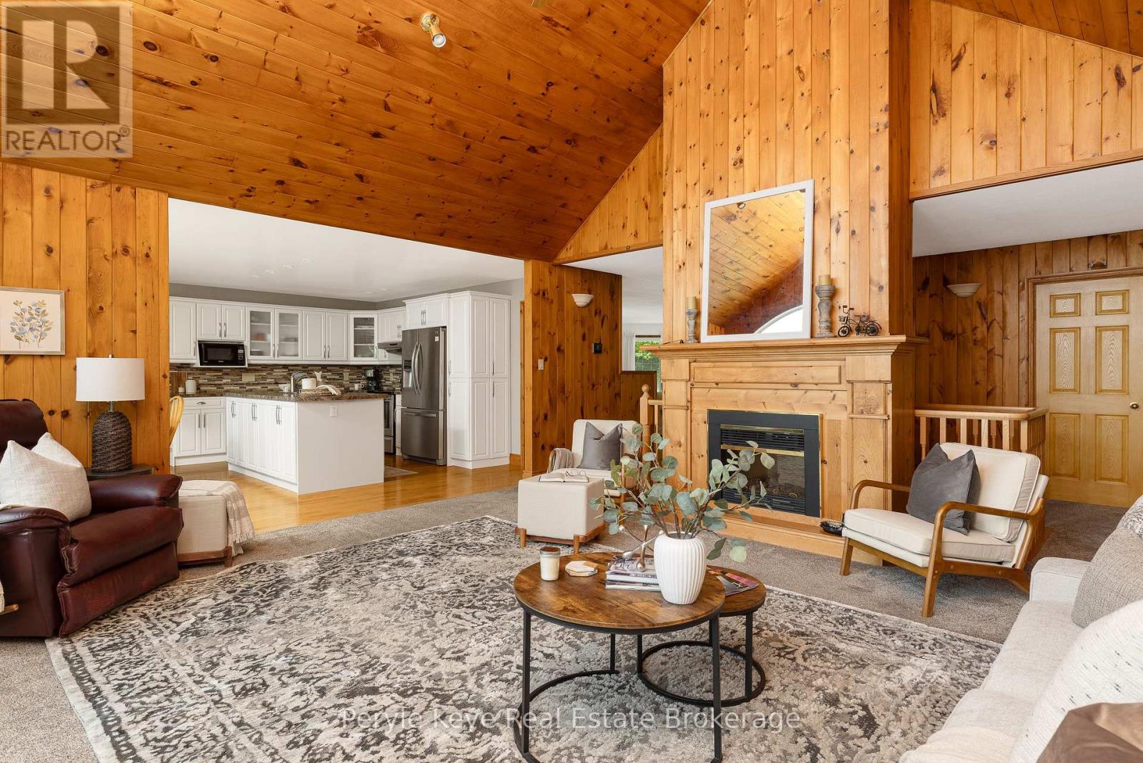 200 Edgemere Road, Huntsville, Ontario  P0B 1L0 - Photo 6 - X12942512