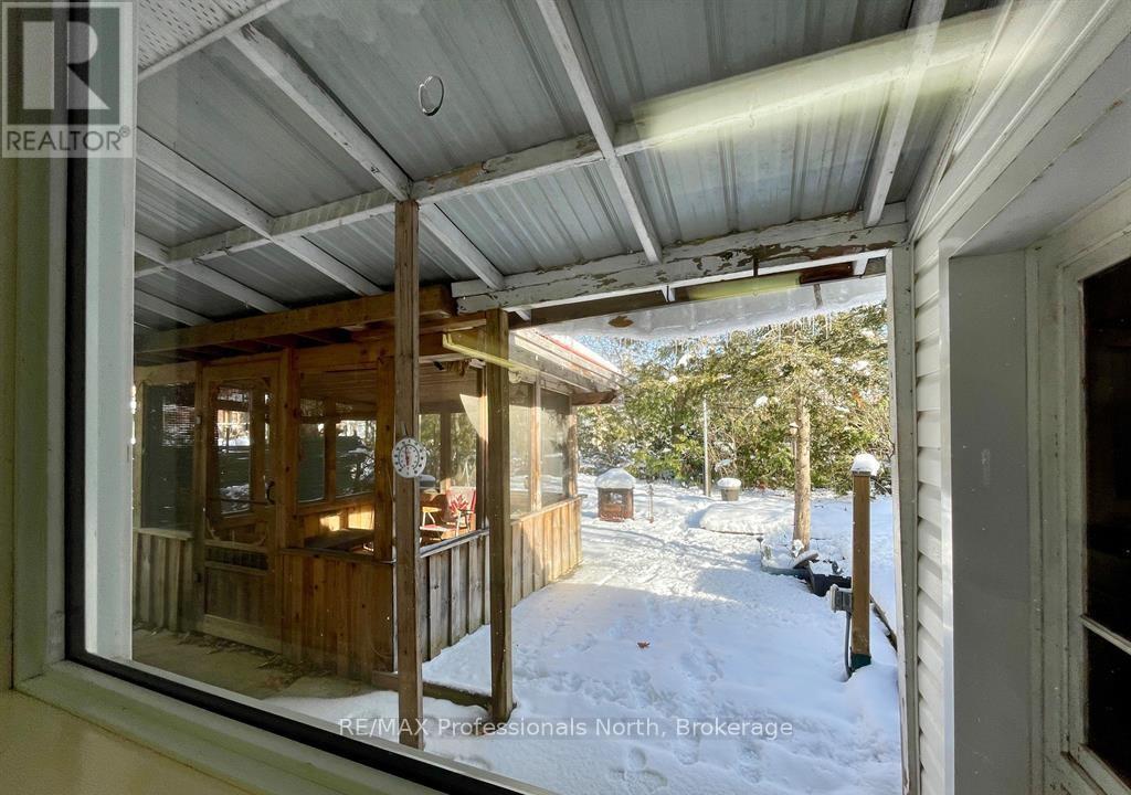 330 John Street S, Gravenhurst, Ontario  P1P 1J1 - Photo 6 - X12943600