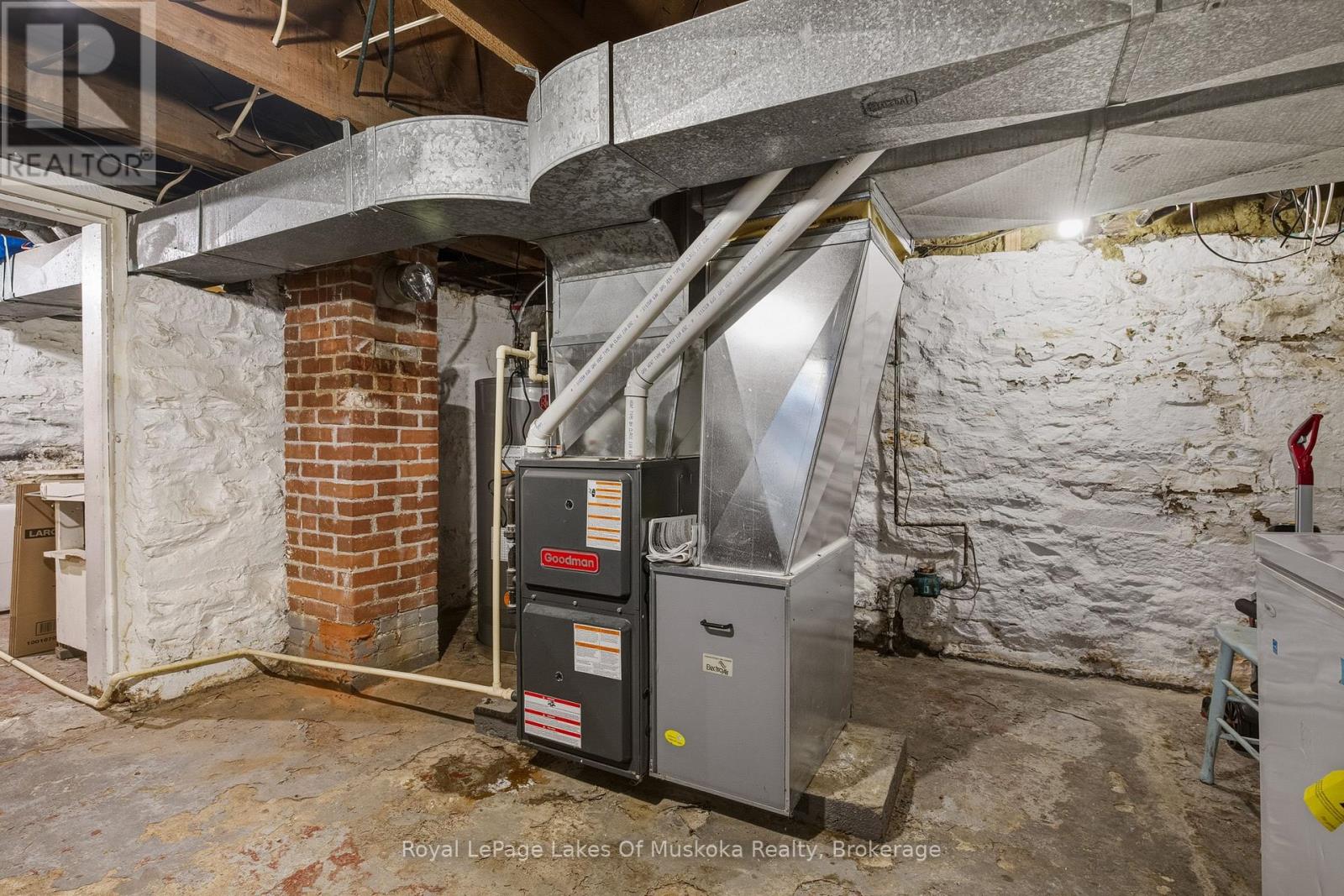 60 West Road W, Huntsville, Ontario  P1H 1L8 - Photo 26 - X12943630