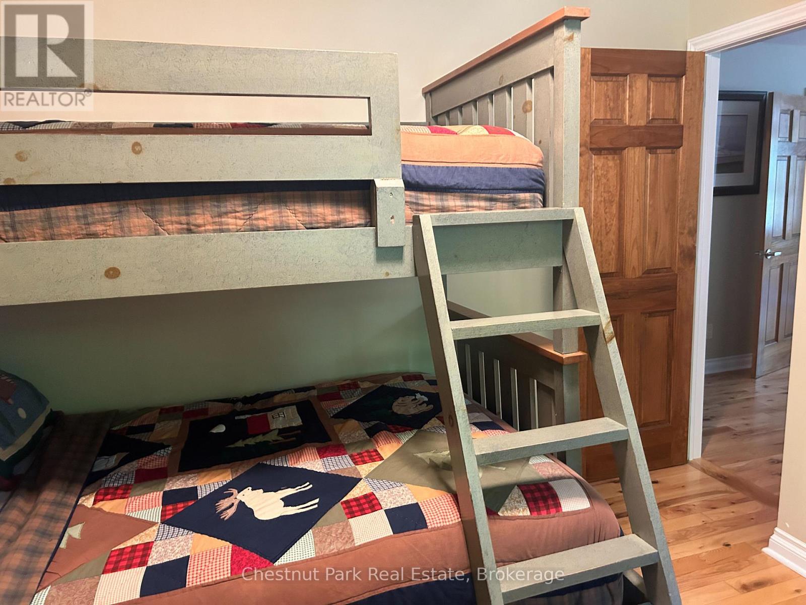 118-10 - 1052 Rat Bay Road, Lake Of Bays, Ontario  P1H 2J6 - Photo 12 - X12943988