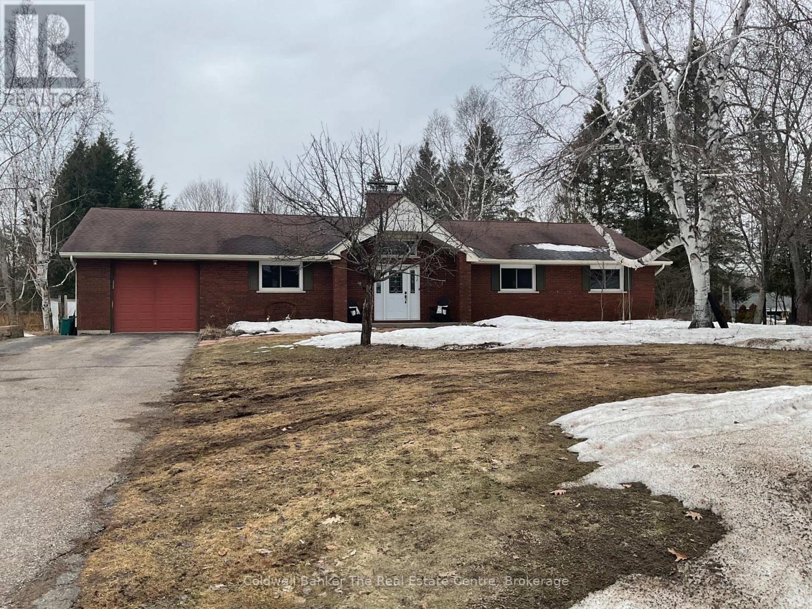 3 Glendale Road, Bracebridge, Ontario  P1L 1B3 - Photo 1 - X12944972