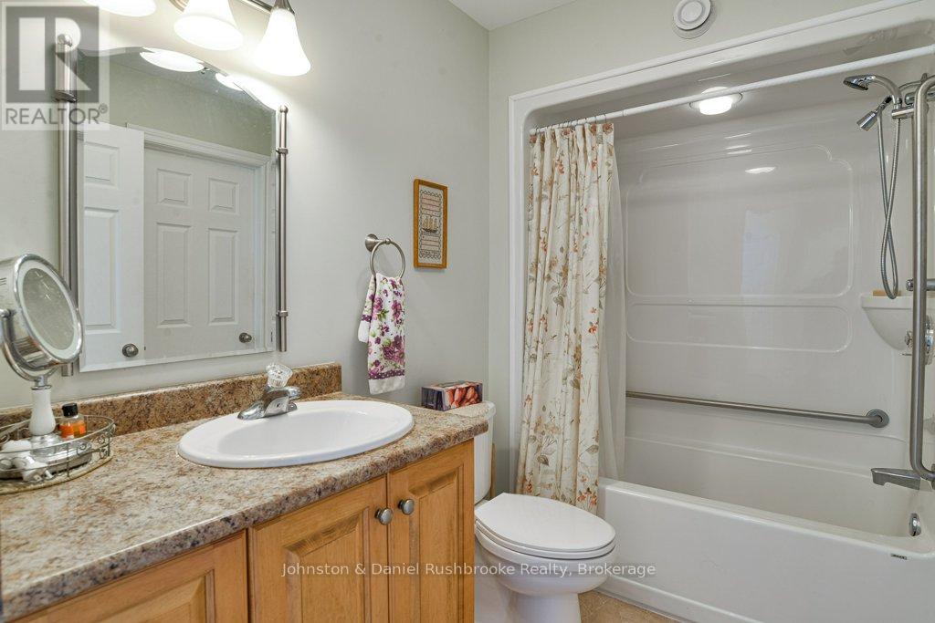 1009 Merkley Road E, Gravenhurst, Ontario  P1P 1R3 - Photo 15 - X12946520