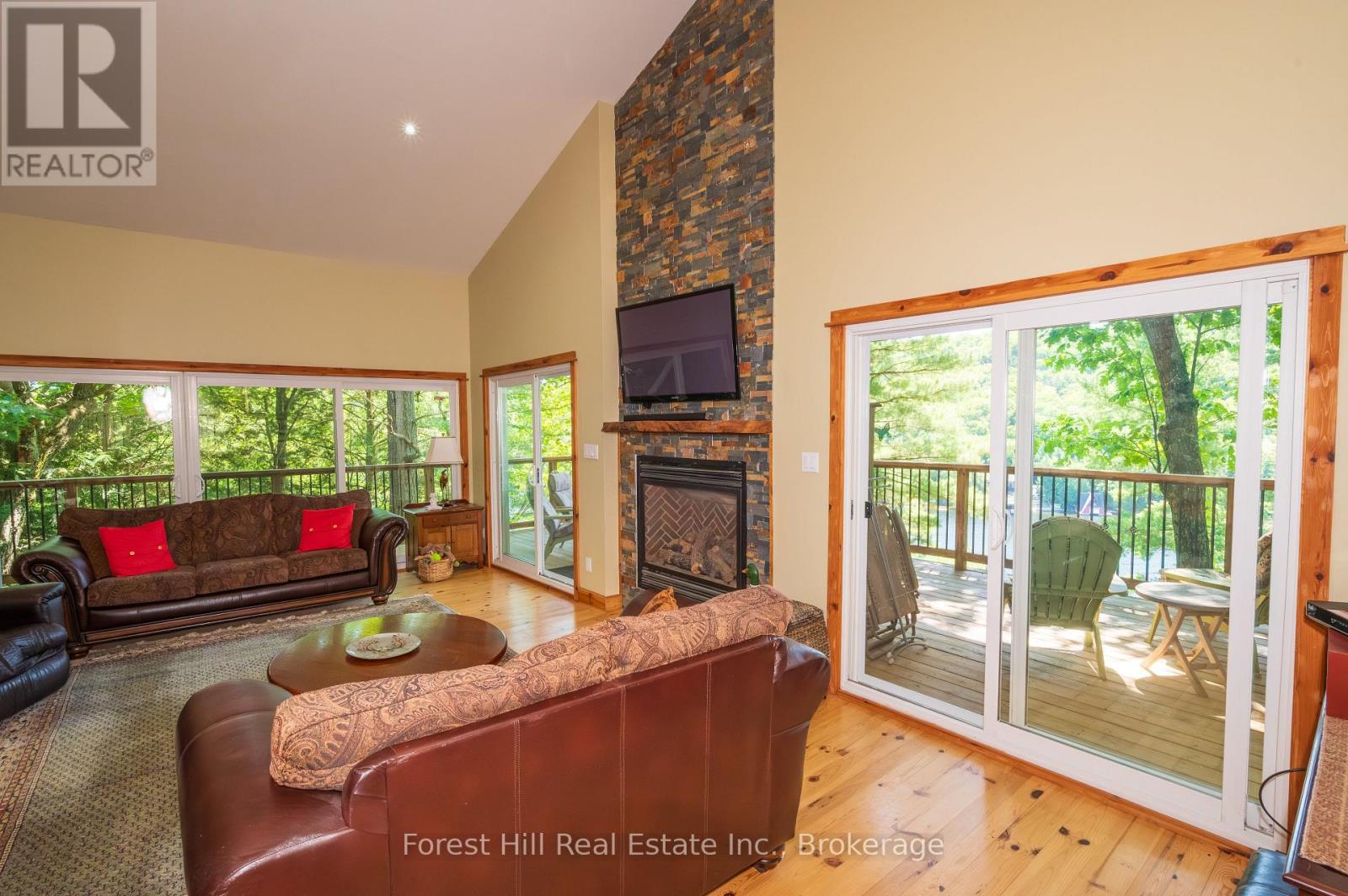 1289 Delbrooke Road S, Lake Of Bays, Ontario  P0H 1H0 - Photo 15 - X12947662