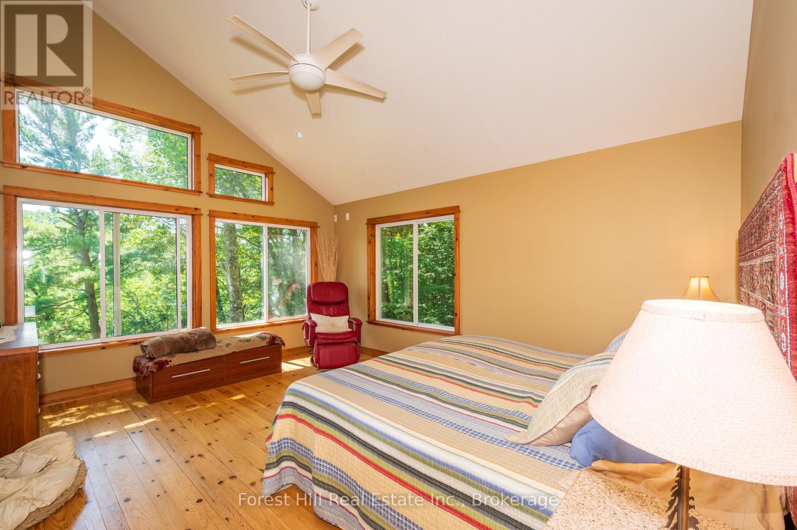 1289 Delbrooke Road S, Lake Of Bays, Ontario  P0H 1H0 - Photo 33 - X12947662