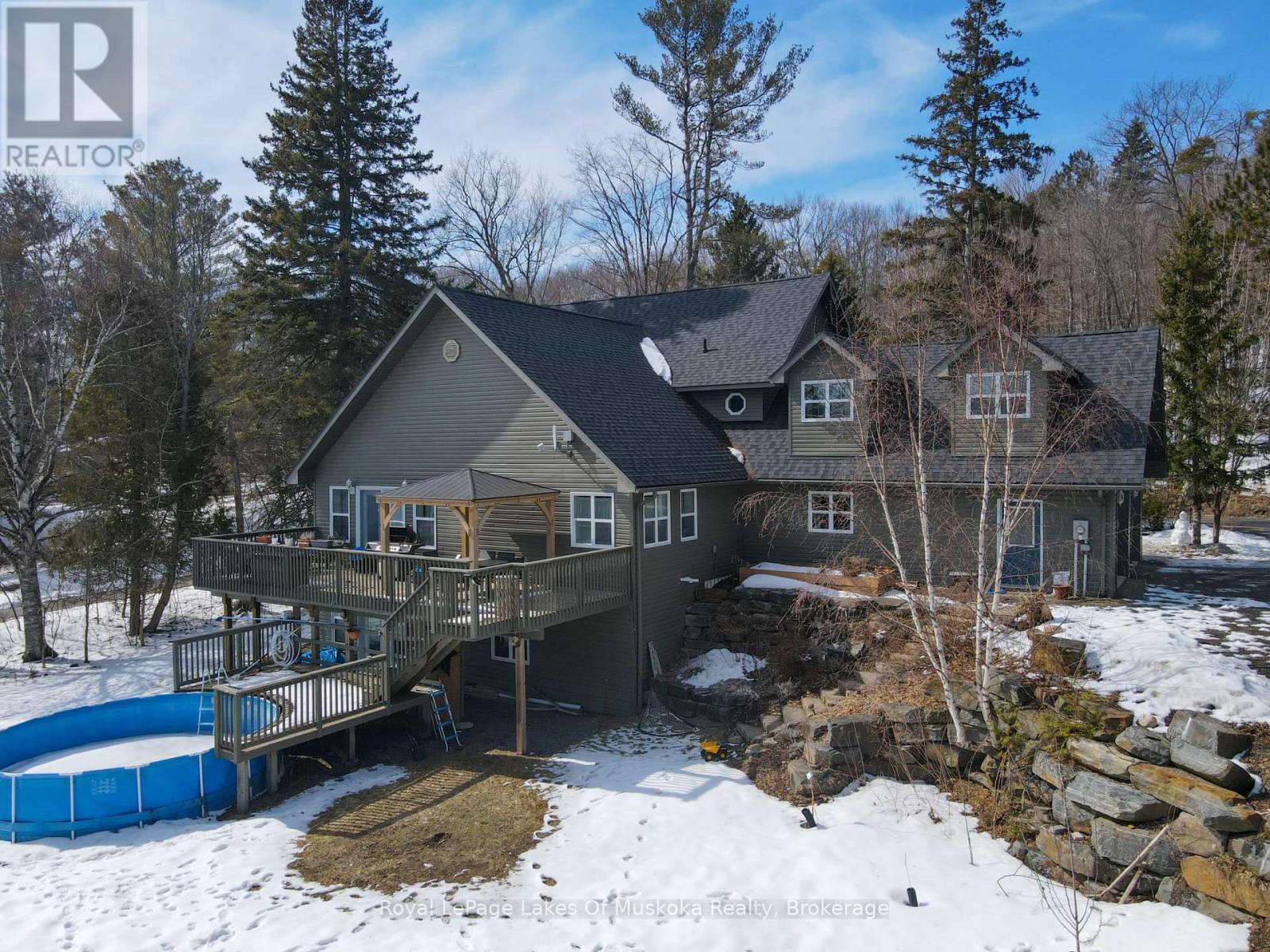 317 Falcon Road, Huntsville, Ontario  P1H 1N3 - Photo 1 - X12948778