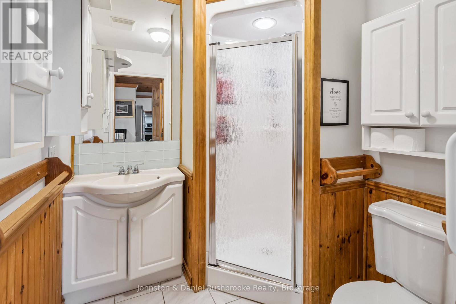 1051 Evanswood Drive, Gravenhurst, Ontario  P0E 1G0 - Photo 22 - X12950162