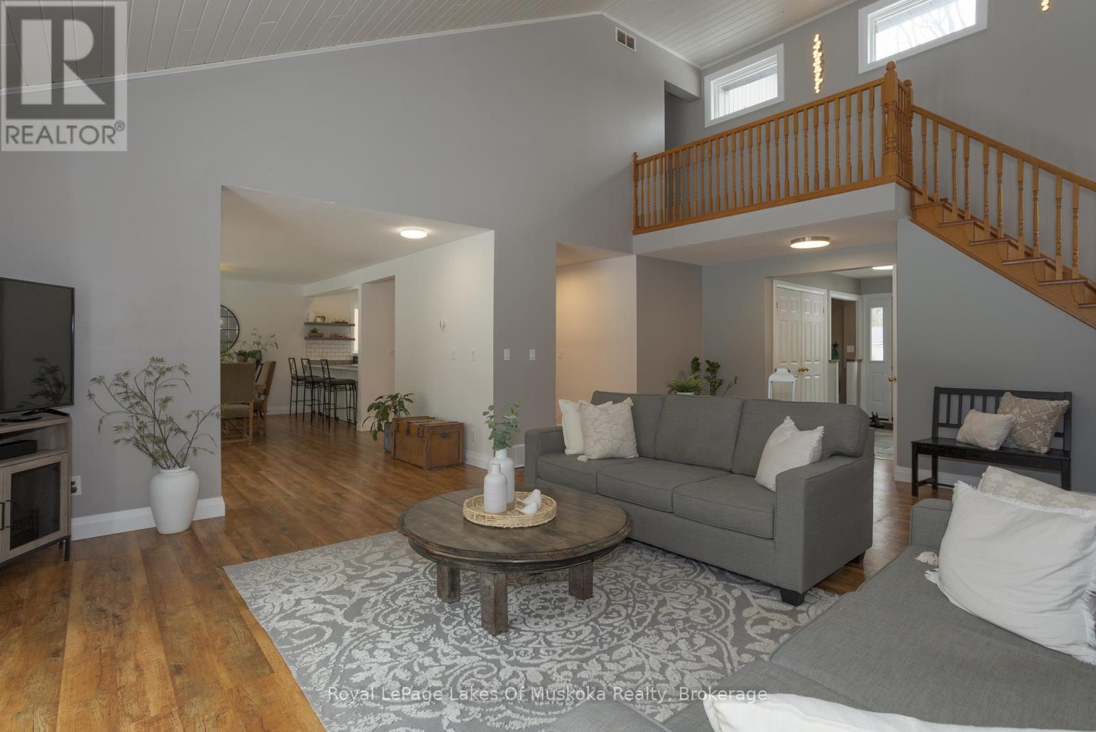 9 Daleman Drive, Bracebridge, Ontario  P1L 1A8 - Photo 8 - X12950554