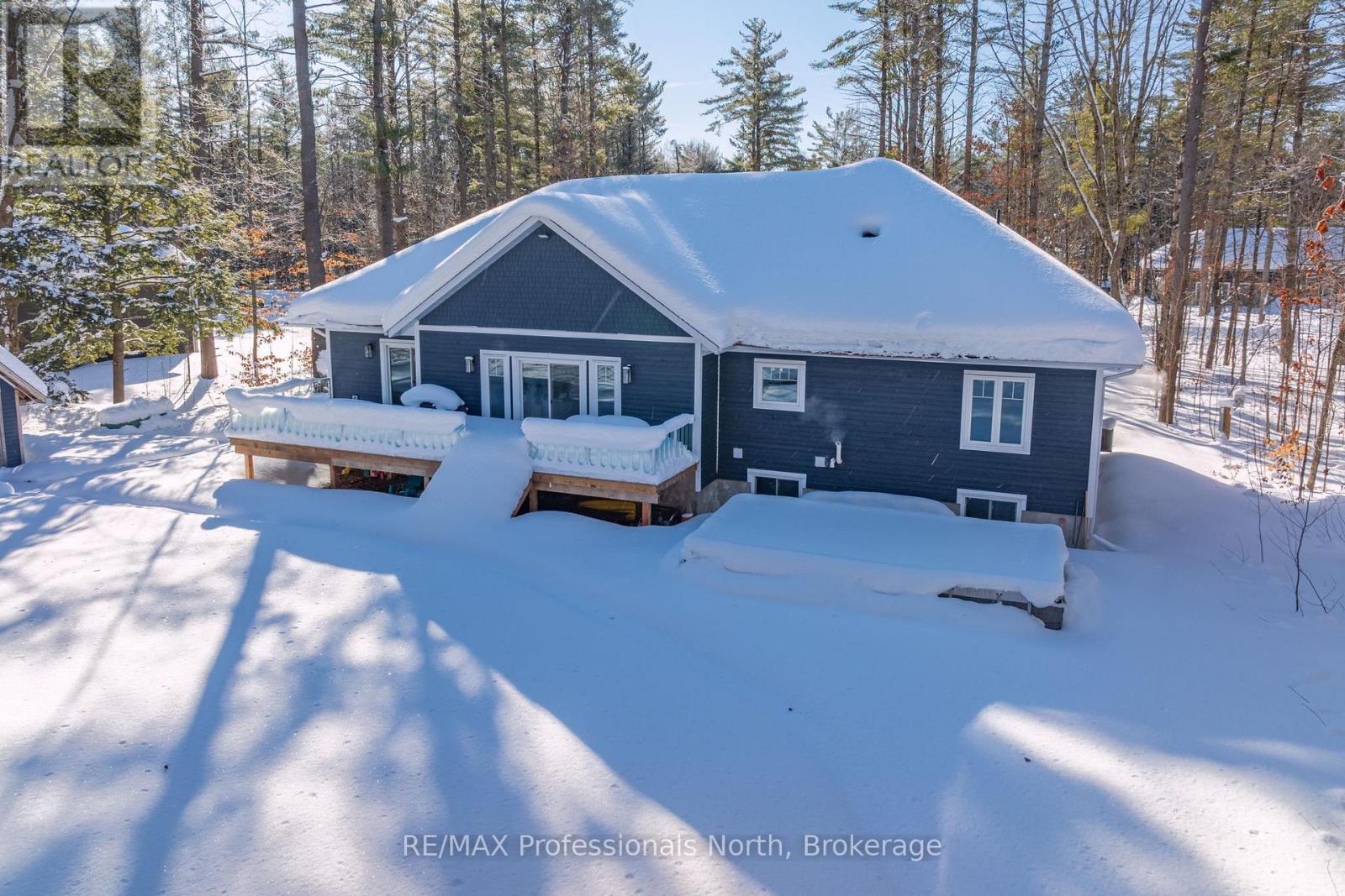 1034 Xavier Street, Gravenhurst, Ontario  P0E 1G0 - Photo 49 - X12951778